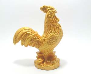 Estatuilla de animales dorados, estatua de pollo de poliresina para decoración del hogar y regalos de recuerdo, diseño Artificial elegante - Product Image 2
