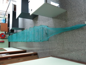 Mucho pescado jaula de Dua Ikan 505 dragón jaula para todo tipo de pez 40cm * 55cm * 19 agujeros (Bubu Naga... Bento Naga... Bito Naga) - Product Image 2