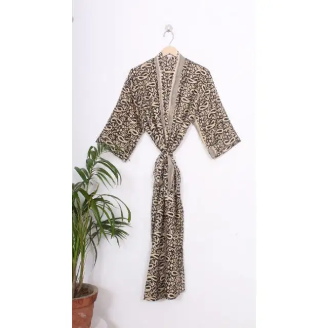 100% 수제 실크 기모노 가운 비치 가운 잠옷 기모노 여름 섹시한 실크 가운 빈티지 실크 가운 도매 Kimonos