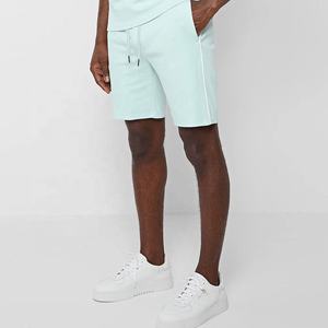 Ropa de gimnasio de verano Unisex de calidad superior 100% algodón polar para hombre conjunto superior e inferior logotipo personalizado alto diseño chándal de gran tamaño - Product Image 3