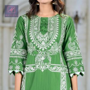 Kurtis traditionnels pakistanais et indiens pour femmes, en coton Masoori de haute qualité, brodés à la main, avec des découpes, service OEM - Product Image 2