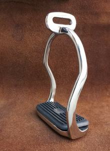 Estribos Personalizables de Alta Calidad para Caballo, Diseño Curvo, Modelo LLTST-A, Duraderos, de Aluminio y Latón, con Logotipo Personalizado - Product Image 2