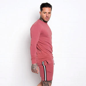 Top fabricant pakistanais de vêtements de sport CP vente en gros été Style à manches longues mode personnalisable 100% coton t-shirt ensemble pour hommes - Product Image 5