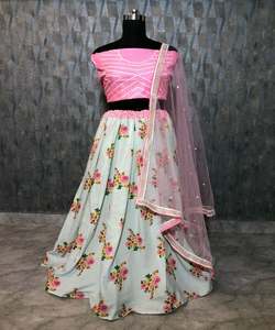 Bordado de seda de terciopelo de aspecto rico con trabajo de secuencia lehenga choli con ropa de recepción dupatta, vestido al mejor precio, ropa textil - Product Image 4