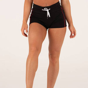 Haute qualité femmes été Sexy licou gilet Shorts trois pièces ensemble mince femmes maison porter des ensembles de pyjamas en soie - Product Image 6