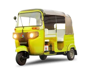 优质Bajaj型tuk tuk高性能低维护三轮汽车人力车tok tok准备出口