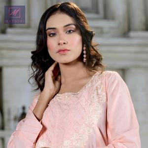 <span class=keywords><strong>2025</strong></span> Mùa Hè Bộ Sưu Tập Ấn Độ Pakistan Phong Cách Bông Kurtis Thiết Kế Hiện Đại Áo Dài Cho Đảng Mặc Handmade Kỹ Thuật - Product Image 4