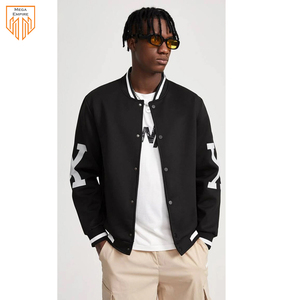 Chaqueta universitaria de nailon de alta calidad para hombre, cuello alto hecho a medida con parches bordados de chenilla para invierno - Product Image 4