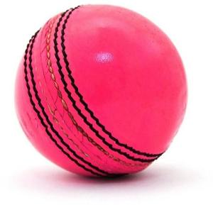 Pelota dura de grillo de cuero con diseño personalizado al por mayor de Standard International - Product Image 6