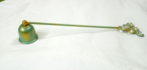 Renifleur de bougie en laiton avec diamant sur la poignée fournitures d'église cuivworld inde - Product Image 4
