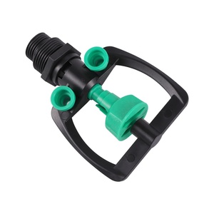 Boquilla de Aspersión Giratoria de 360 Grados con Rosca Macho de 1/2 y 3/4 Pulgadas para Riego de Jardines y Céspedes - Product Image 5