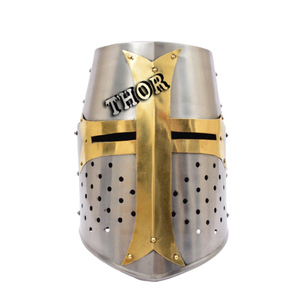 Casque en acier et laiton de qualité supérieure avec vêtements en cuir Croisés de l'ère médiévale Accessoires templiers Plaqué Technique Roleplay Costuming - Product Image 2