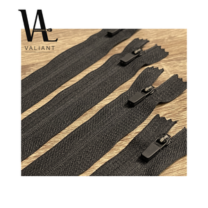 3 fermeture à glissière en Nylon fermer fin; Curseur: N3YG + U32 extracteur en caoutchouc - Product Image 1