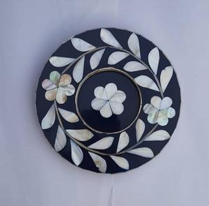 Incrustation ronde en résine faite à la main avec nacre florale Design Home Decor Green & White Color Coaster For Office Restaurant Used - Product Image 6