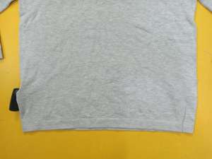 Pull-over en maille douce à col rond et manches longues pour femme, coupe ajustée, marque de créateur, lot de stock du Bangladesh - Product Image 4