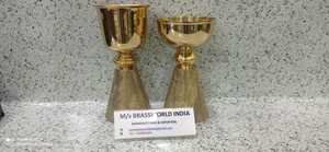 ทองเหลืองด้านล่างสลัก Chalice คริสตจักรอุปกรณ์ Brassworld อินเดีย - Product Image 2