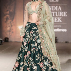 --- มีสไตล์-&- ELEGANT--BRIDAL-KOTI--WITH--LEHENGA-แต่งตัวด้วย --- ประดับด้วยลูกปัดแก้วคริสตัลงานหินสำหรับงานแต่งงาน = 2021 - Product Image 1
