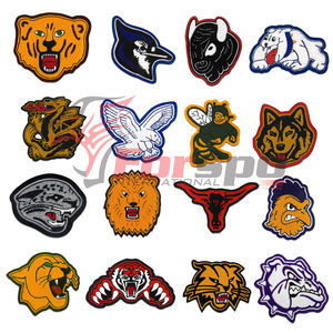 Chaqueta Letterman de escuela secundaria con parches de chenilla - Product Image 6