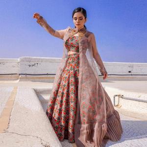 Moda Georgette bordado secuencia trabajo lehenga choli con dupatta novia desgaste precio al por mayor Ropa Étnica - Product Image 2