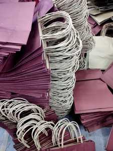 โลโก้ที่กำหนดเองที่มีคุณภาพสูงถุงกระดาษคราฟท์สีน้ำตาลถุงกระดาษคราฟท์บรรจุภัณฑ์นำไปถุงกระดาษของขวัญที่มีด้ามจับสำหรับการช้อปปิ้ง - Product Image 6