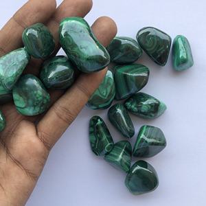 หินมาลาฮีทสีเขียวธรรมชาติ20มม. 30มม. นักเก็ตแบบไม่เจาะหินอัญมณีหลวมในราคาโรงงานจากร้านขายส่ง - Product Image 3