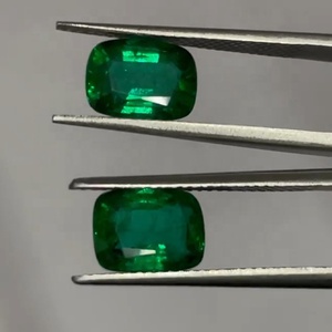 ธรรมชาติได้รับการรักษา3.80 Cts จับคู่รูปร่างเบาะคู่ของแซมเบียมรกตโดย Sadiya นานาชาติ - Product Image 3