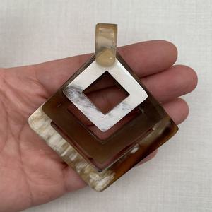 Colgante de cuerno de vaca para mujer, Arte y manualidades, producto de Vietnam - Product Image 5
