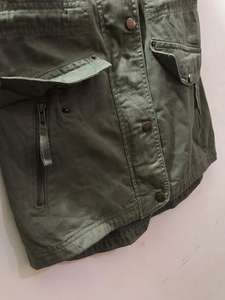 Lot de vêtements du Bangladesh : Gilet long en jean de coton boutonné pour femme, sans manches, effet délavé, pour l'automne - Product Image 4