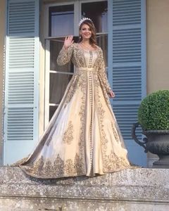 Belle superbe robe de mariée en acétate ATIYA LIBAS Lehenga Choli avec belle couleur et broderie lourde longueur de plancher-2019 - Product Image 1