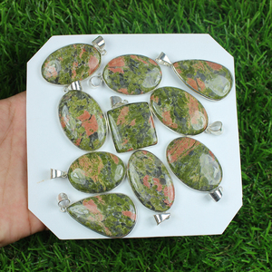 Colgante de primera calidad con gemas de jaspe Natural, joyería de piedras preciosas chapadas en plata - Product Image 1