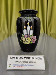 Alas de Ángel de aluminio y Cruz pintadas a mano para adultos, urna de cremación, suministros funerarios, BRASSWORLD, INDIA - Product Image 5