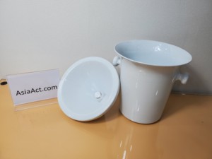 Black Plastic Ice <b>Bucket</b> <b>With</b> <b>Lid</b> Double Wall Round Minimalist Design For Party Use - Product Image 3