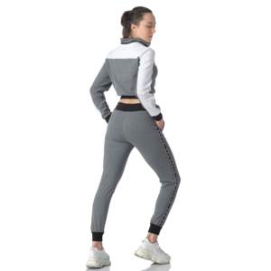 Wholesale Women's Streetwear Jogging Suit Crop Top Zipper Sweat Shirts With Track Pants Tracksuit Set - Product Image 3