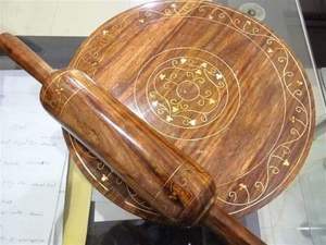 Conception imprimée en bois Chakla Belan écologique taille personnalisée Logo personnalisé pour la fabrication de Roti Chapati panneau de rouleau à pâtisserie de haute qualité - Product Image 4