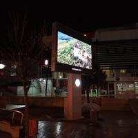 Pantalla LED Exterior de Gran Tamaño, Resolución 4K, Cartel Digital para Uso en Medios, Soporte de Aluminio, Tótem de Pie, Centro Comercial