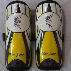 Garde-paillettes personnalisé de football, accessoires de ballon - Product Image 1