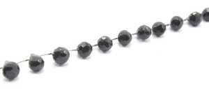 Pierre précieuse spinelle noire naturelle à facettes en forme de goutte d'eau perles de Briolette fabrication de bijoux faits à la main vente en gros - Product Image 3