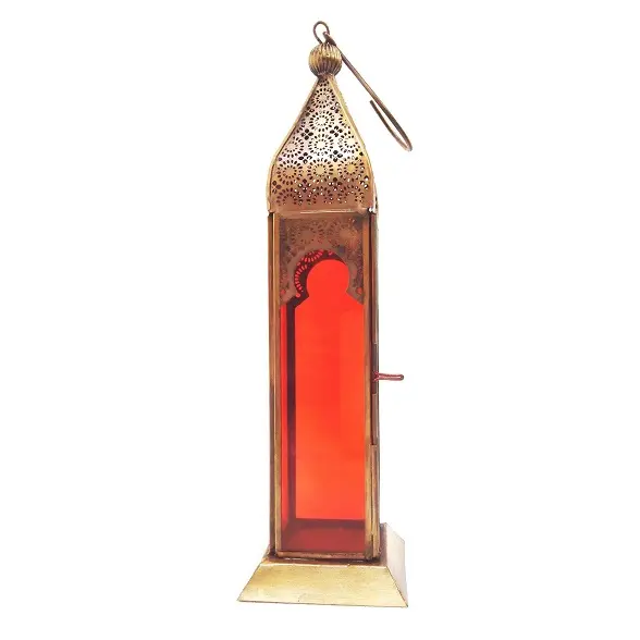 ヴィンテージ真鍮仕上げの金属製の背の高い装飾的なモロッコのランタン装飾的なランタンカラフルなキャンドルホルダーを最高の価格で