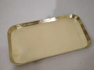 Vantage Luxury Brass Shining Polish Serving Tray Luxuries Venta caliente Martillado Niquelado Chapado en oro Sq. Bandejas rectangulares/redondas - Product Image 4