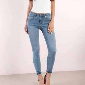 Bangladesh Stock Lot <b>Fastening</b> <b>Zip</b> Buttoned Skinny Jeans for Women Brand Labels Denim - Product Image 1