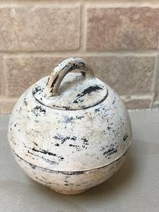 Factory Direct Export Quality New Design Round Shaped Candle Jar Rustic Aluminum 3pcs Shaped Candle Vessel With Handle Jar - Product Image 4