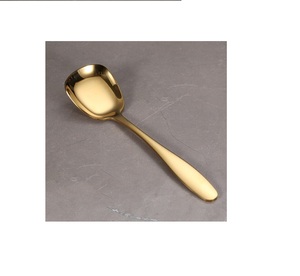 Cuillère en laiton de haute qualité pour bébé et vaisselle et hôtels, cuillère à soupe en laiton doré, emballage personnalisé pour la vente chaude - Product Image 3