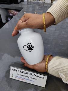 Suministros funerarios de urna de cremación para mascotas de tamaño mediano - Product Image 3