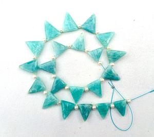 <b>Top</b> Quality 1 Strand Natural Amazonite Gemstone 21 Pieces Faceted Triangle Shape Briolette Beads Wholesale - Product Image 3