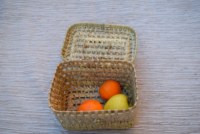 Boîte à lunch en osier de style vintage avec motif carré, design inspiré d'un sac à main, fermeture à deux poignées, couvercle, Moroccansoul, unisexe