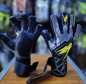 Guantes de Portero Profesionales/Látex Alemán de Alta Calidad 4 mm - Product Image 2