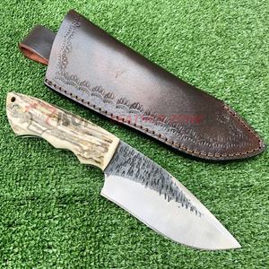 มีดล่าสัตว์ด้ามเขากวางใบมีดเหล็ก - Product Image 1