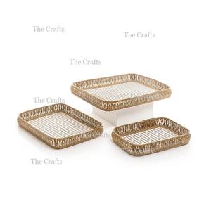 Plateau de service alimentaire en métal et en bois, design extrêmement soigné, plateau à chocolats, ensemble de trois tailles différentes, plateau à nourriture pour collations - Product Image 4