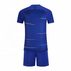 Ropa de fútbol de Francia de diseño personalizado de alta calidad para adultos, Conjunto de camiseta deportiva transpirable con personalización por sublimación - Product Image 2