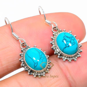 Pendientes de plata de ley 925 con gema turquesa, joyería hecha a mano - Product Image 2